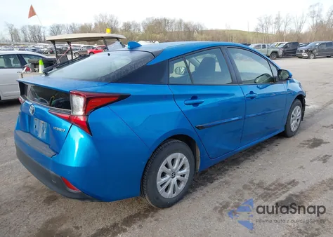 2021 Toyota Prius Le from USA, damaged, VIN JTDKAMFU5M3145949
